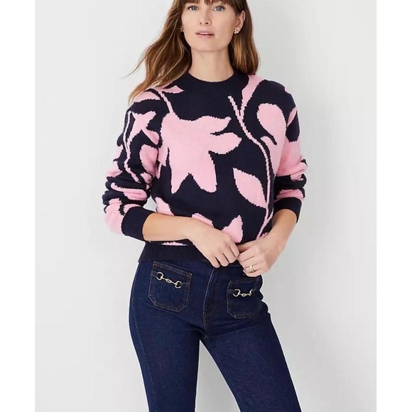 Ann Taylor Sweaters - Ann Taylor FLORAL‎ WEDGE SWEATER IN PINK BELLINI Size XL